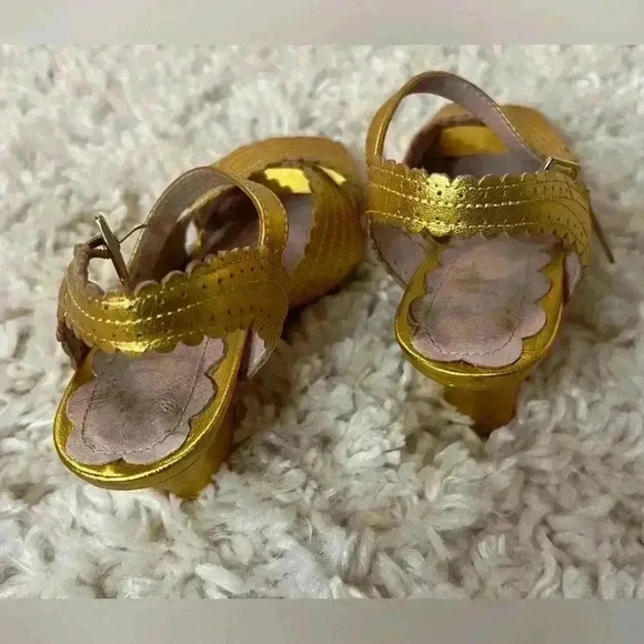 Miss L Fire Beatriz Gold Peep Toe Heels - Women’s - Picture 7 of 15